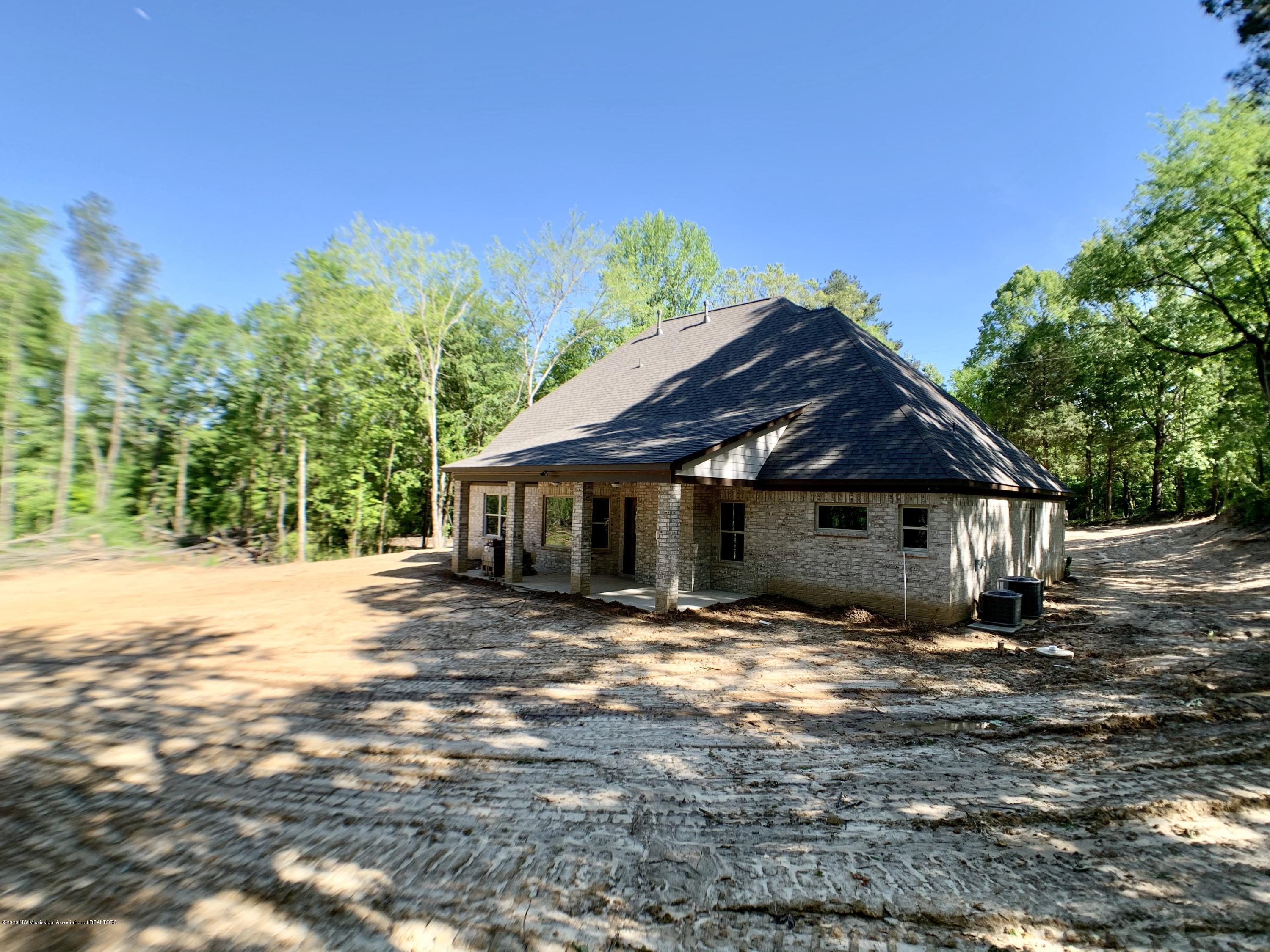 10794 Woolsey Road Olive Branch, MS 38654 - Photo 26 of 27 7F83101B-9664-442B-BAC7-B1BDFE6BBF9F