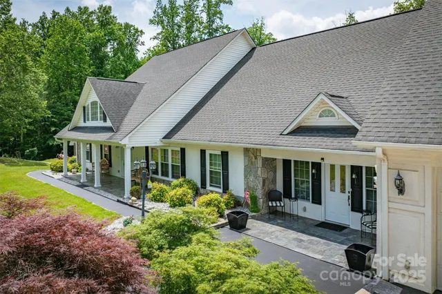 $1,450,000 | 200 Little Acres Drive, Marion, NC 28752