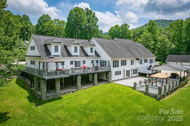 $1,450,000 | 200 Little Acres Drive, Marion, NC 28752