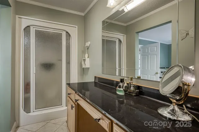 $1,450,000 | 200 Little Acres Drive, Marion, NC 28752