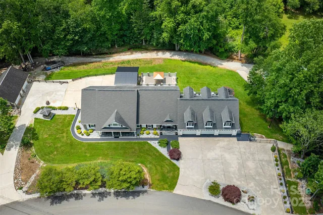 $1,450,000 | 200 Little Acres Drive, Marion, NC 28752