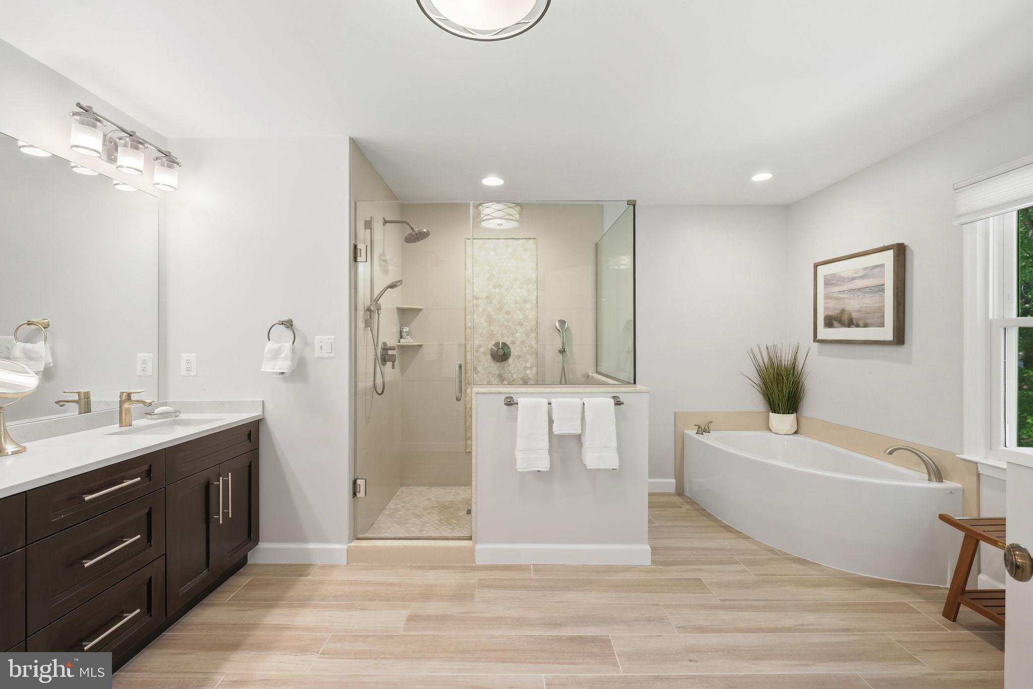 9437 Reach Road Potomac, MD 20854 - Photo 28 of 57 Primary Suite