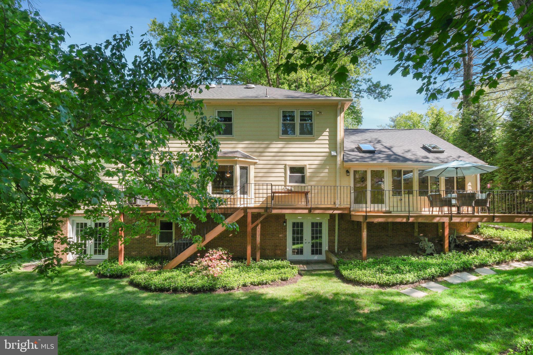9437 Reach Road Potomac, MD 20854 - Photo 52 of 57 Exterior Rear