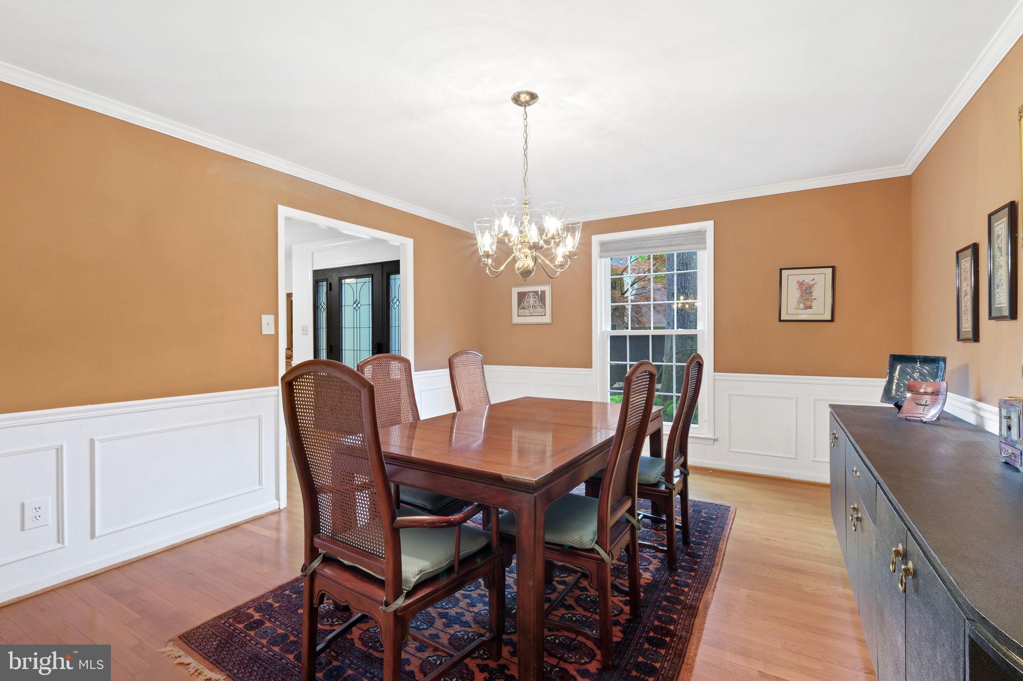 9437 Reach Road Potomac, MD 20854 - Photo 9 of 57 Dining Room