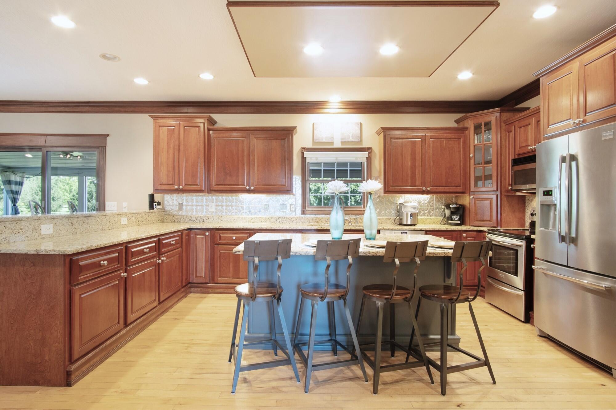 4260 Clark-Shaw Road Powell, OH 43065 - Photo 24 of 86 Kitchen Island1