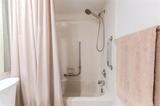 $260,000 | 2692 Royal Ridge Drive, Spring Hill, FL 34606