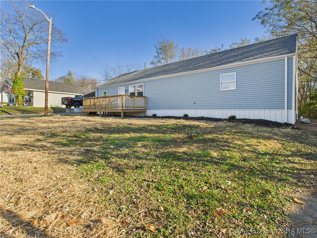 135 Spring Street Charlestown, IN 47111 - Photo 31 of 36 Front