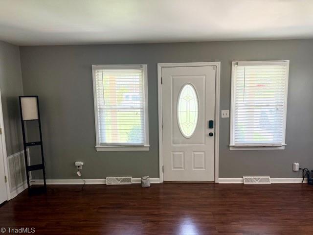 3716 Rolling Road High Point, NC 27265 - Photo 3 of 37