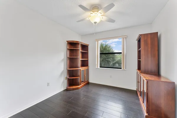 $274,500 | 4400 Northwest 30th Street, Unit 328, Pompano Beach, FL 33066