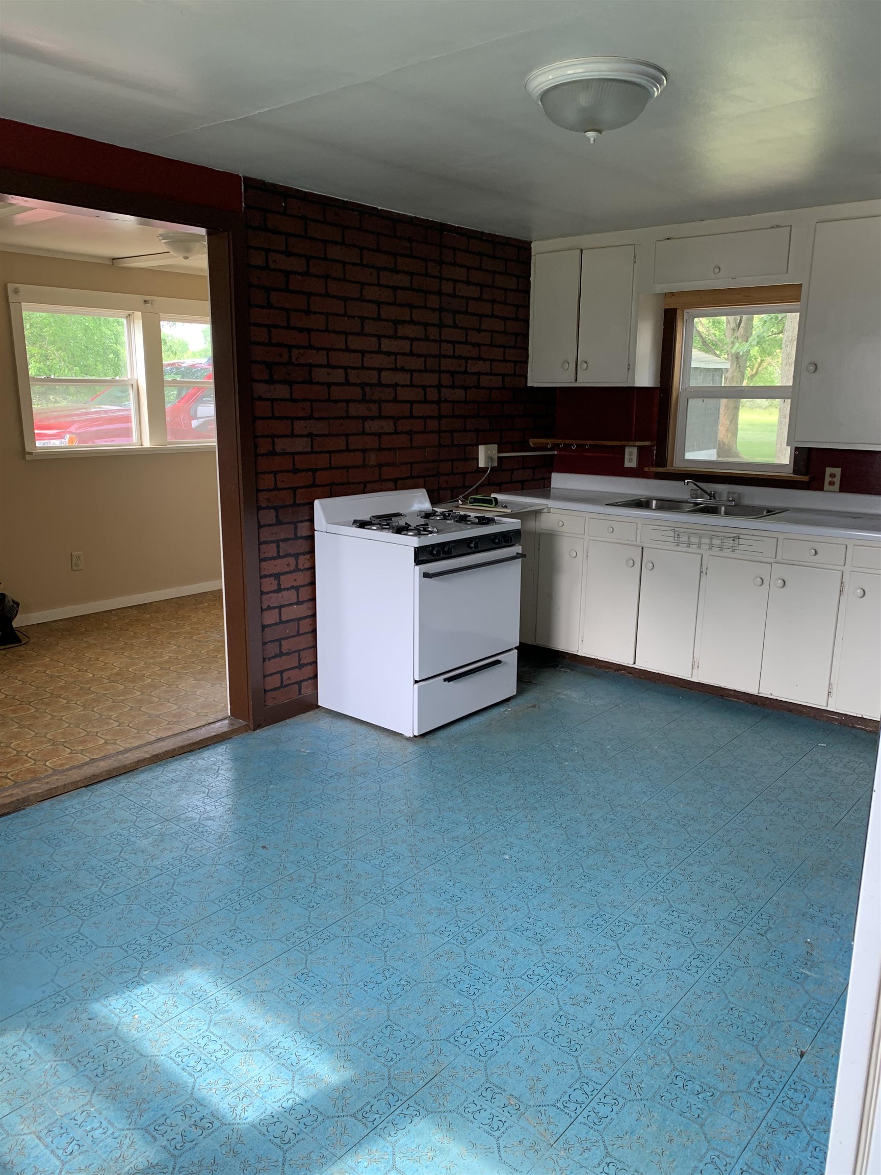 17290 South Raucholz Road Oakley, MI 48649 - Photo 19 of 31 50111181-18.JPG