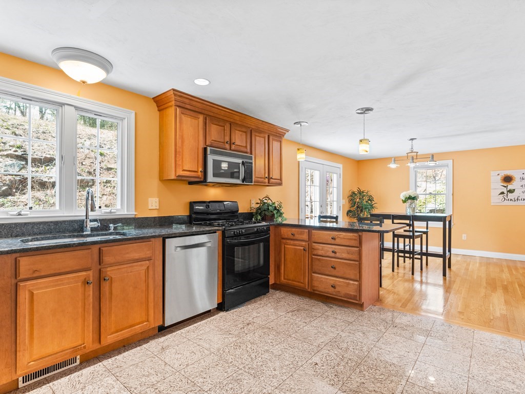 29 Seabrook Road Salisbury, MA 01952 - Photo 11 of 29