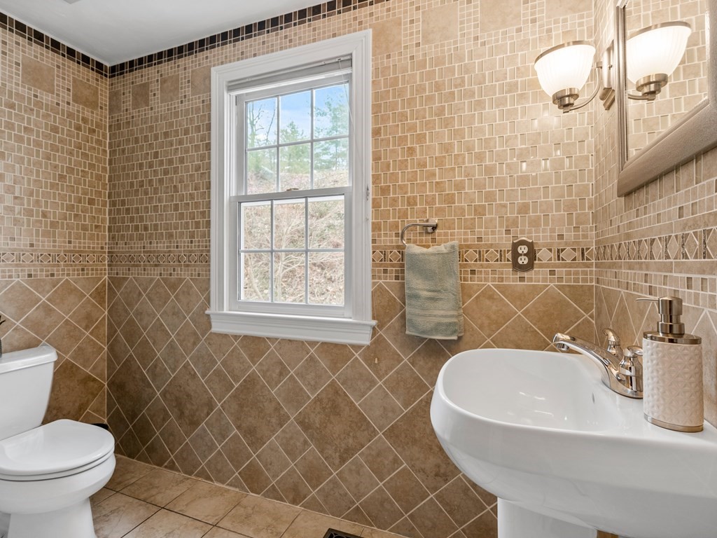 29 Seabrook Road Salisbury, MA 01952 - Photo 15 of 29