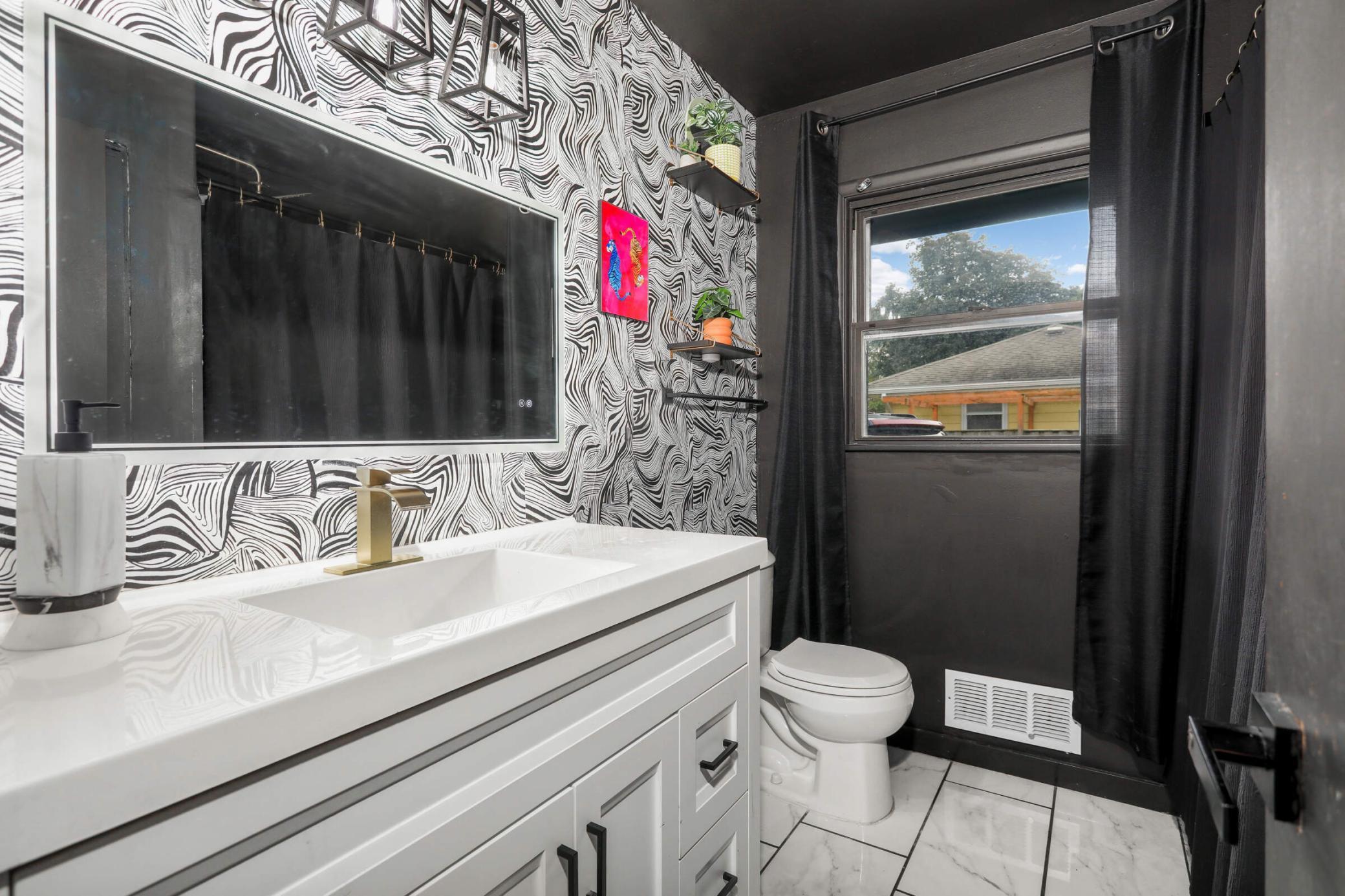 7025 North Fremont Avenue Brooklyn Center, MN 55430 - Photo 23 of 40