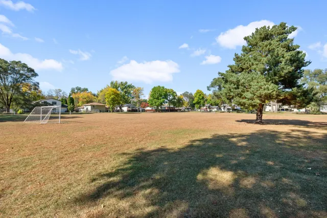 $337,000 | 7025 North Fremont Avenue, Brooklyn Center, MN 55430