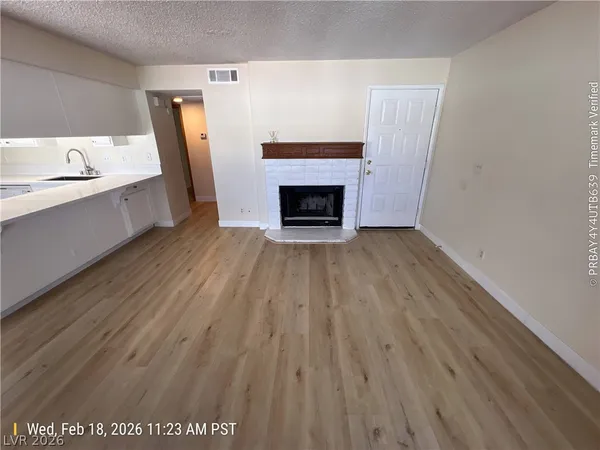 $1,131 | 4310 Sanderling Circle, Unit 98, Las Vegas, NV 89103