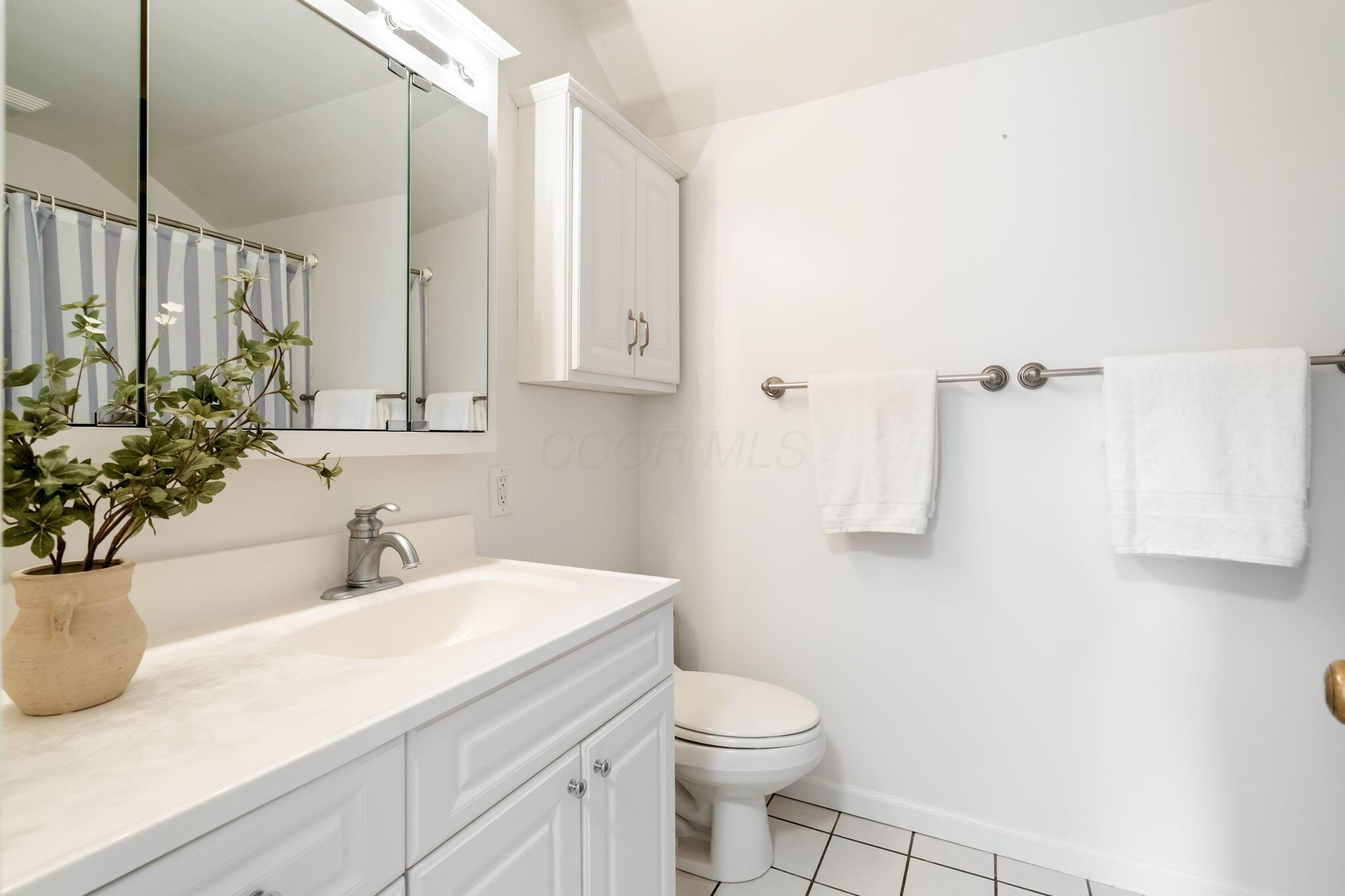 2735 York Road Columbus, OH 43221 - Photo 54 of 80 61-web-or-mls-182