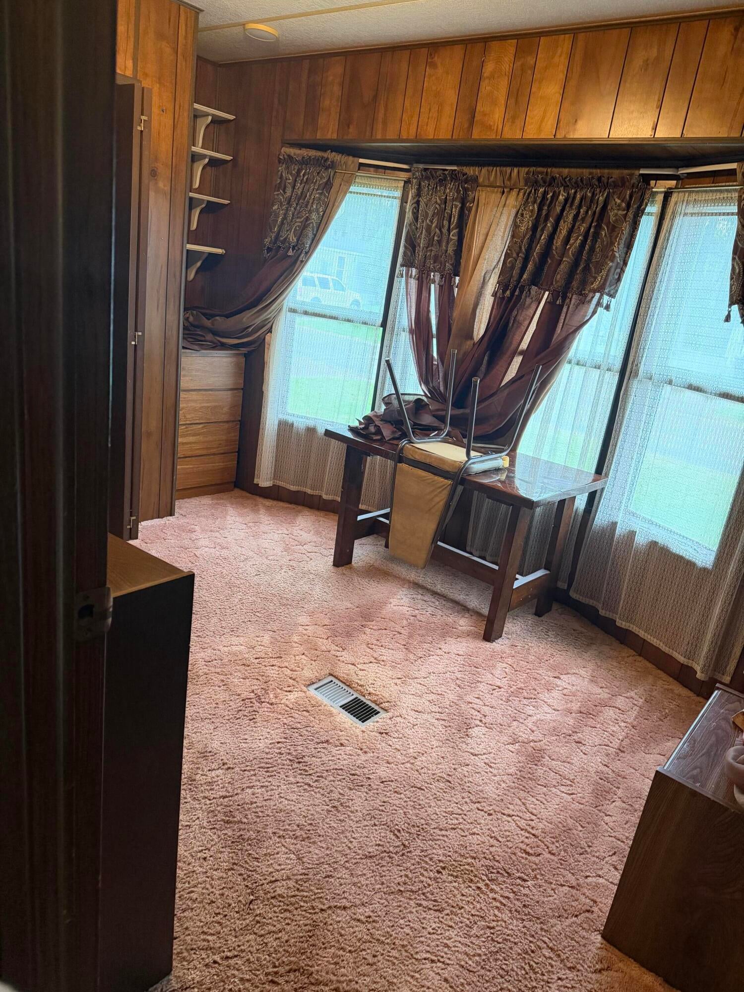 1913 Nottingham Road North Gaylord, MI 49735 - Photo 8 of 12 Gallery Image 8