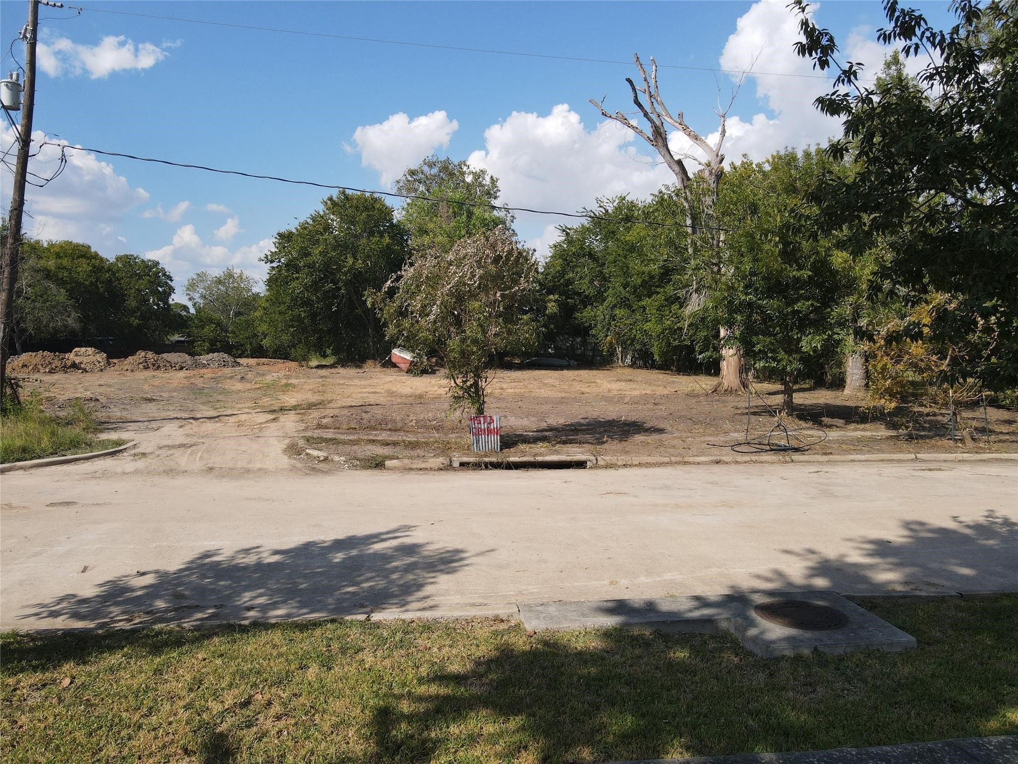 4533 Glengarry Road Houston, TX 77048 - Photo 6 of 6