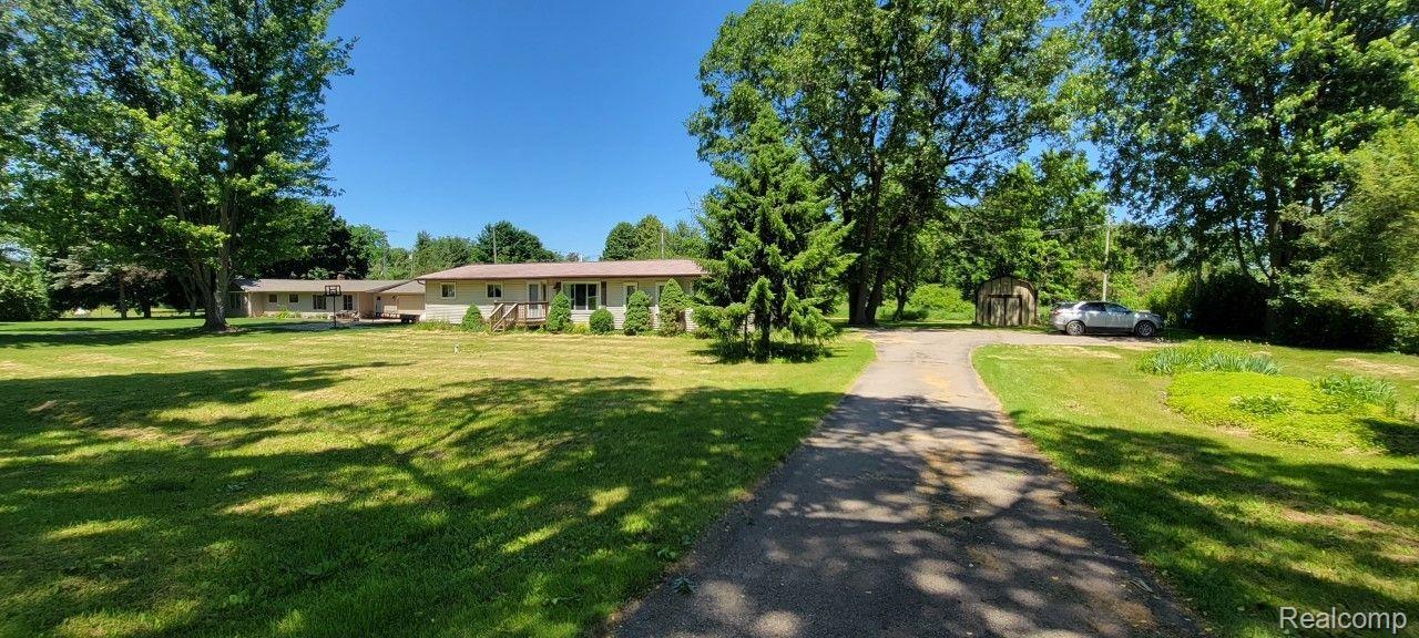 118 West Hunters Creek Road Lapeer, MI 48446 - Photo 1 of 17 Welcome to 118 Hunters Creek
