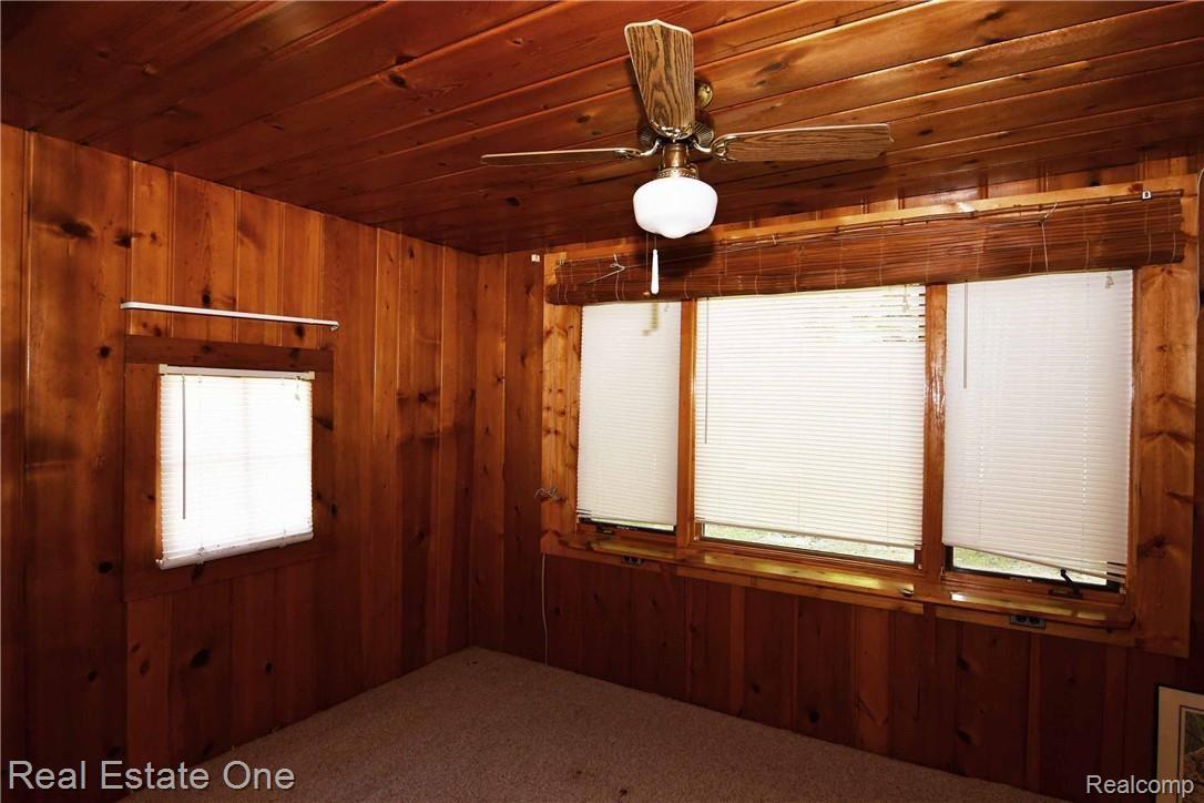4333 Poplar Road Lincoln, MI 48742 - Photo 8 of 18 DSC_4055.jpg
