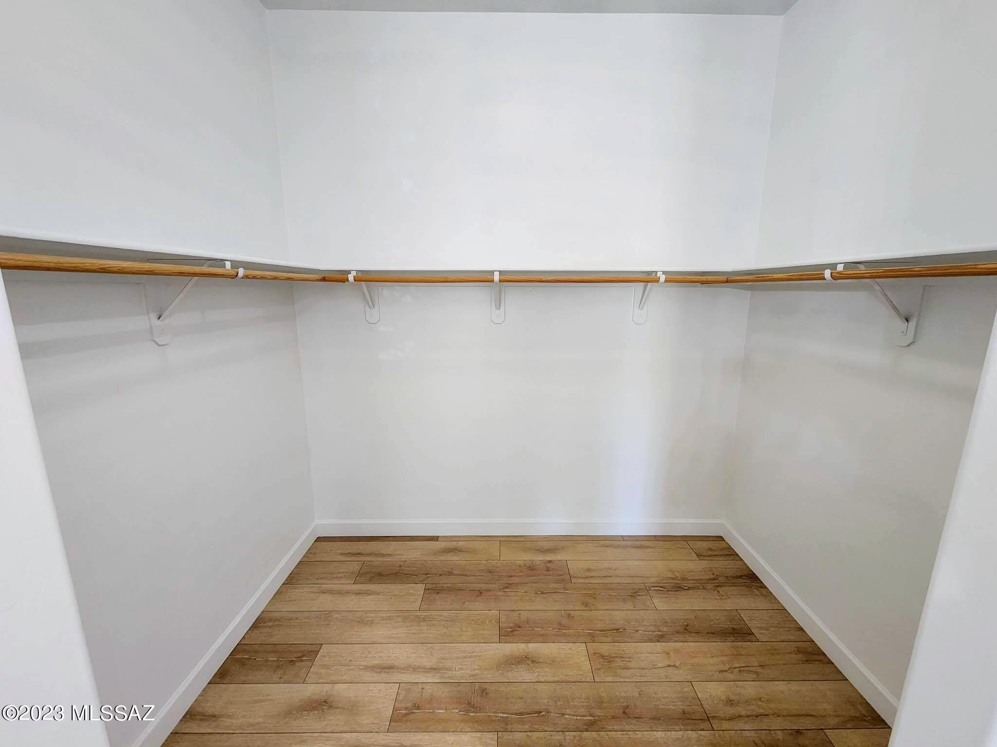2026 East River Road, Unit 202 Tucson, AZ 85718 - Photo 10 of 13