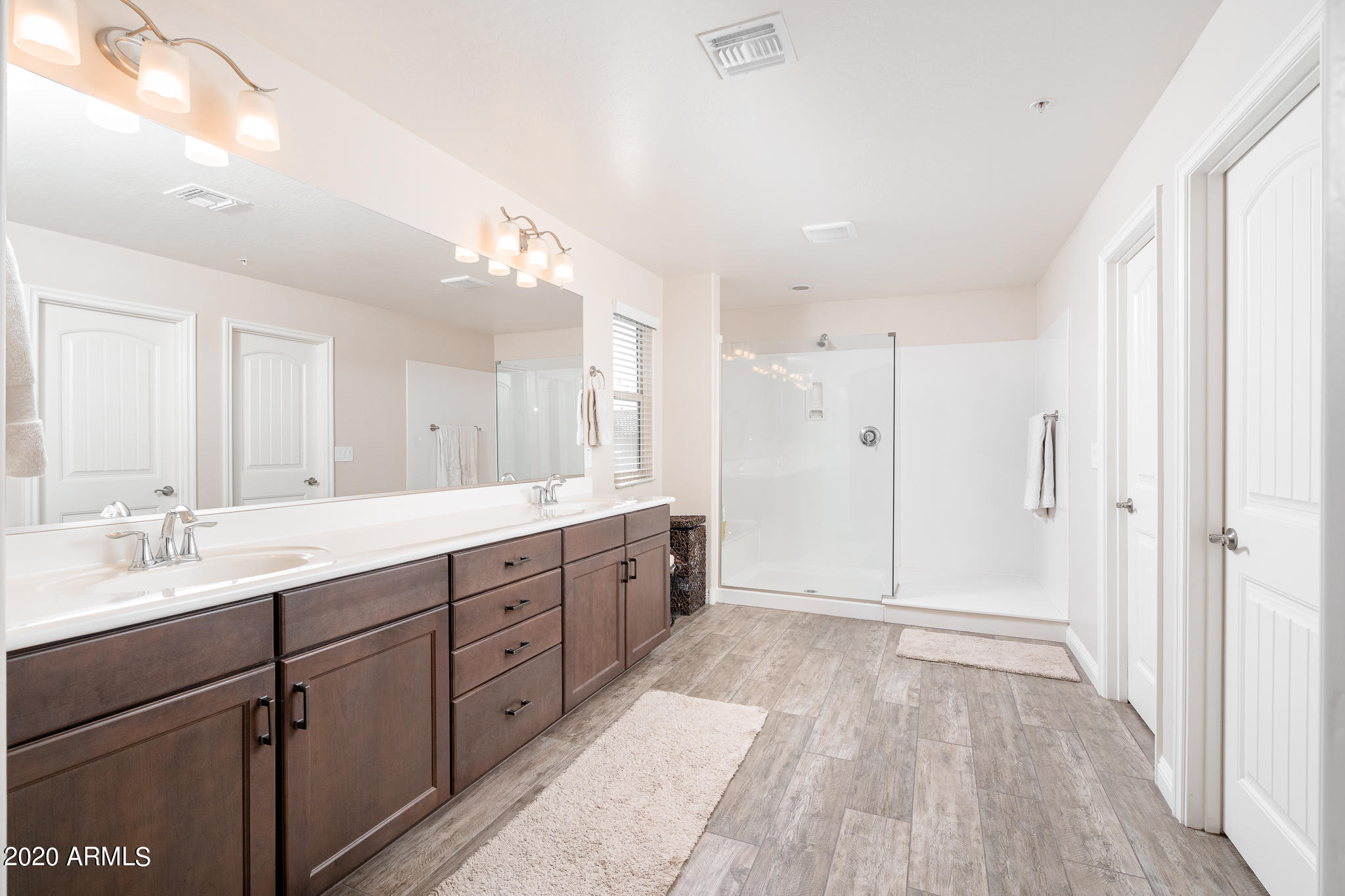 2359 North Riley Road Buckeye, AZ 85396 - Photo 15 of 40 17_Master-Bath_01