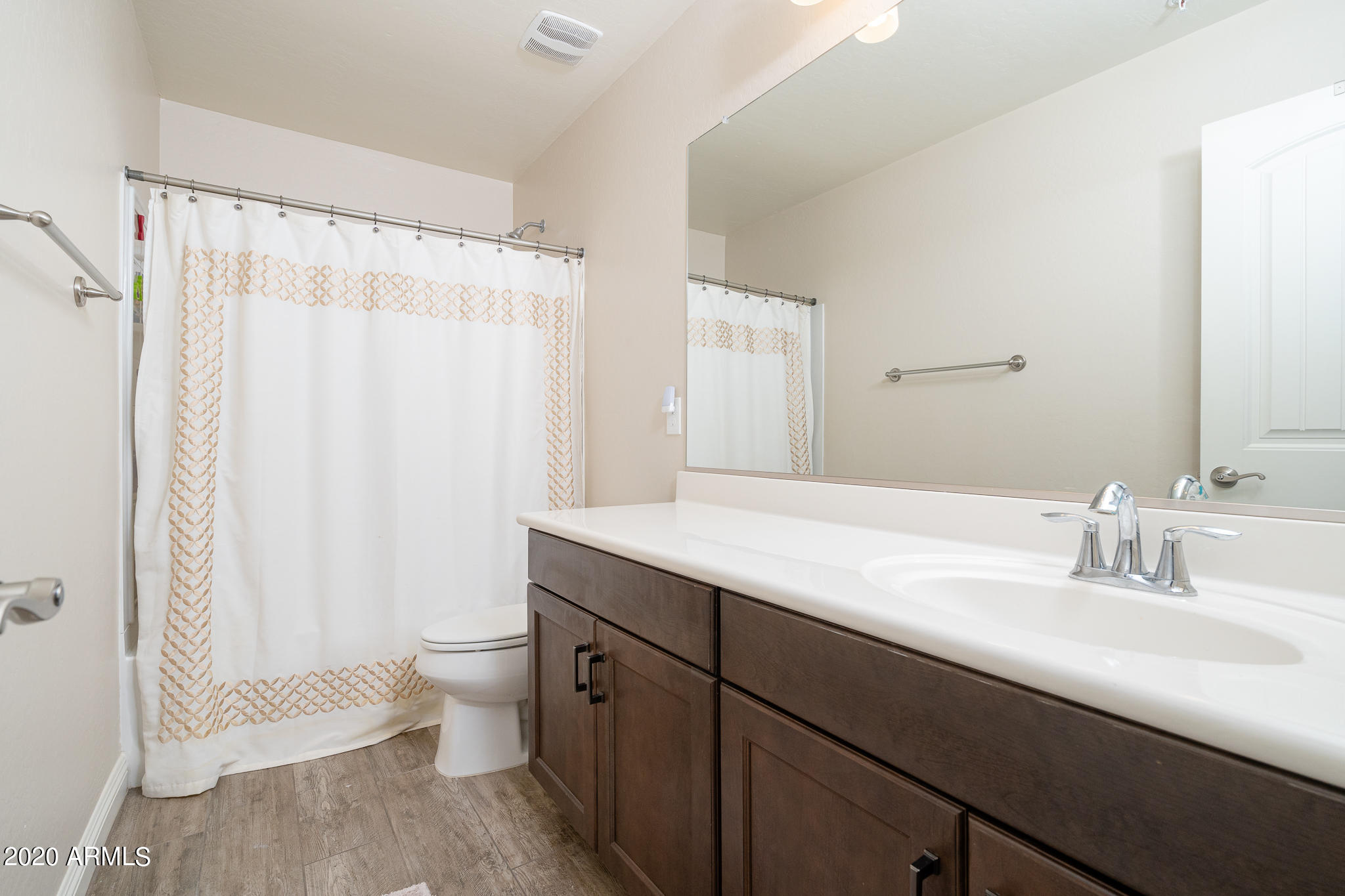 2359 North Riley Road Buckeye, AZ 85396 - Photo 20 of 40 22_Upstairs-Bath_01