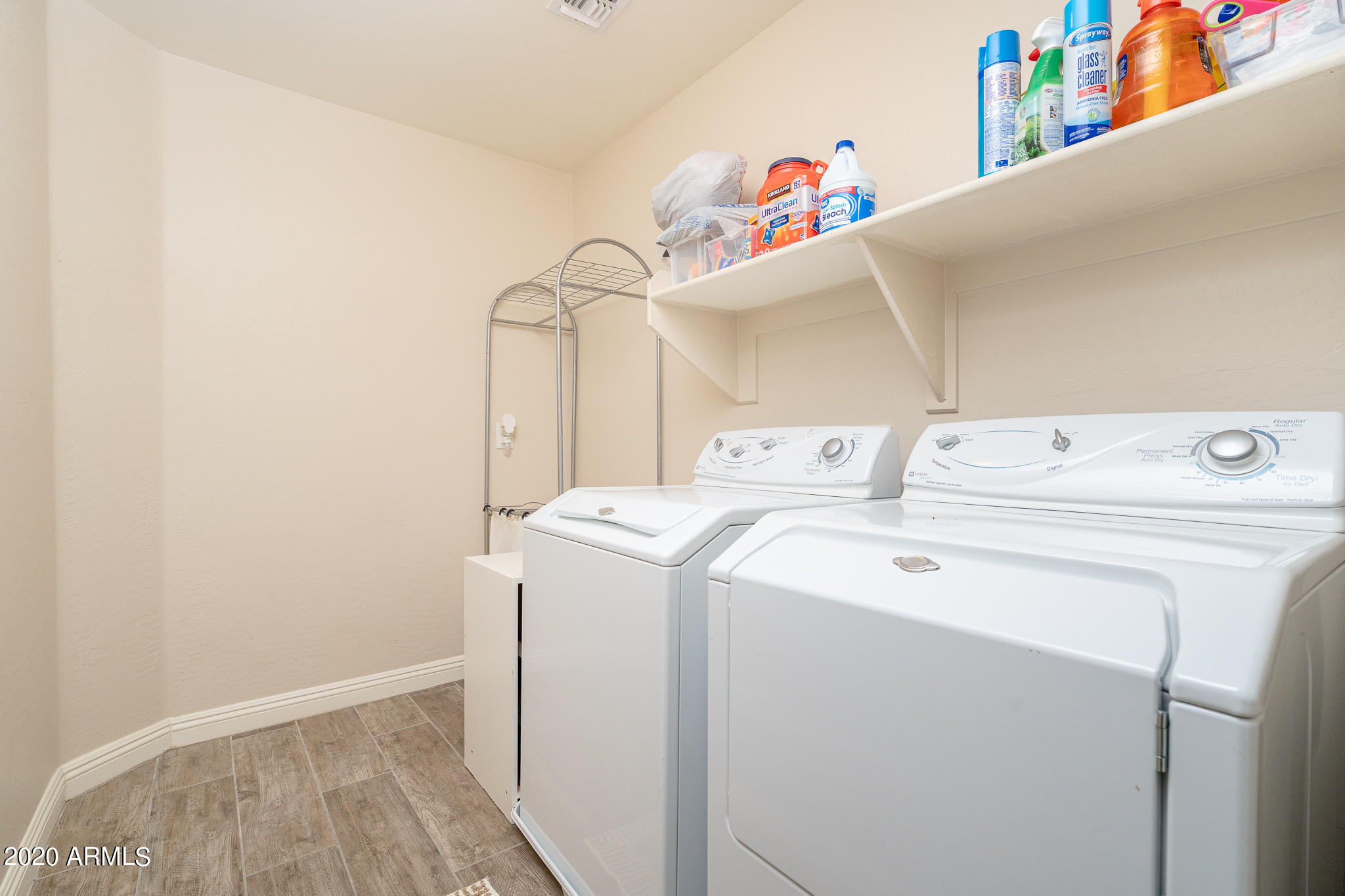 2359 North Riley Road Buckeye, AZ 85396 - Photo 21 of 40 23_Laundry_01