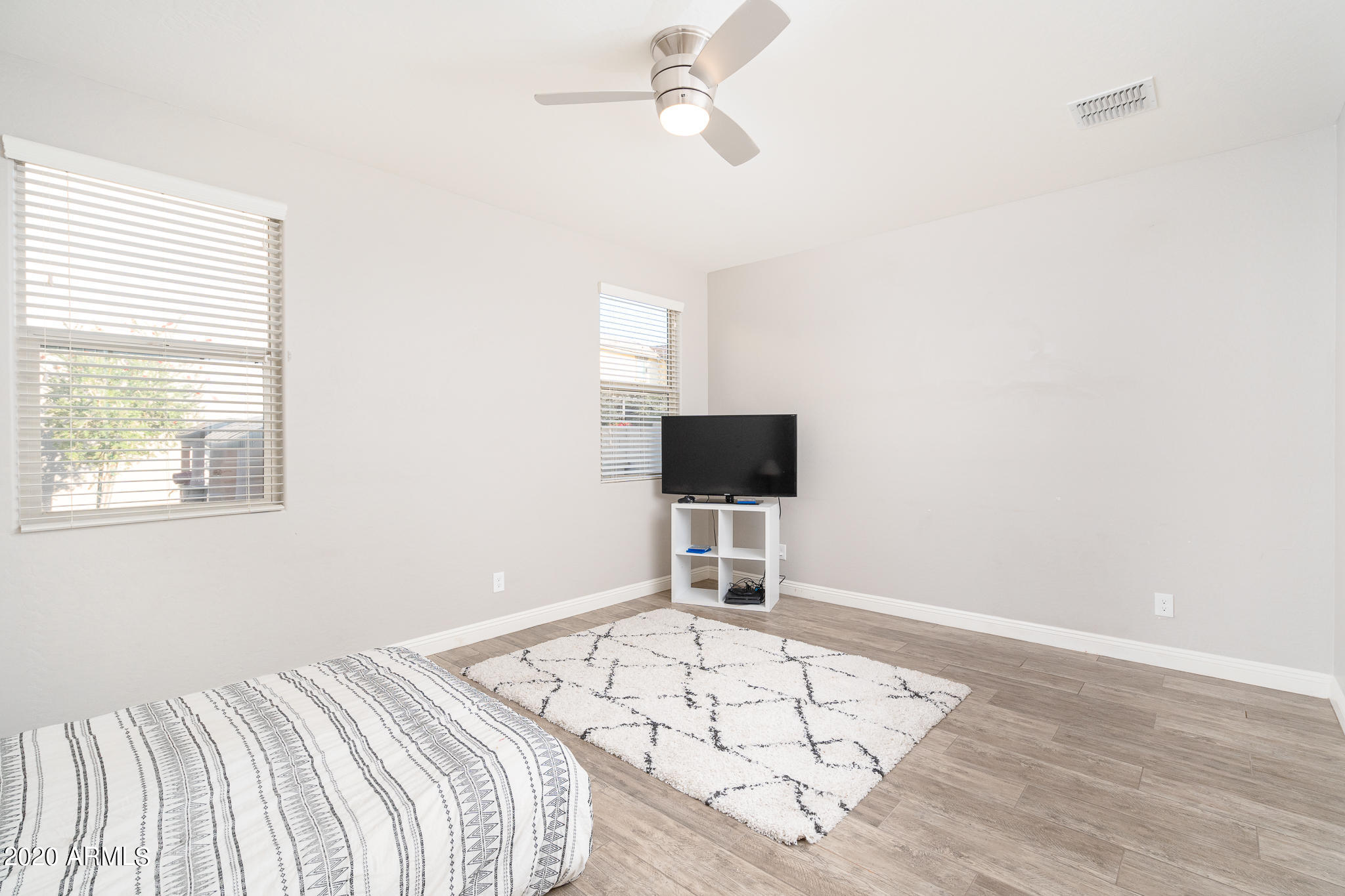 2359 North Riley Road Buckeye, AZ 85396 - Photo 7 of 40 09_Suite_01
