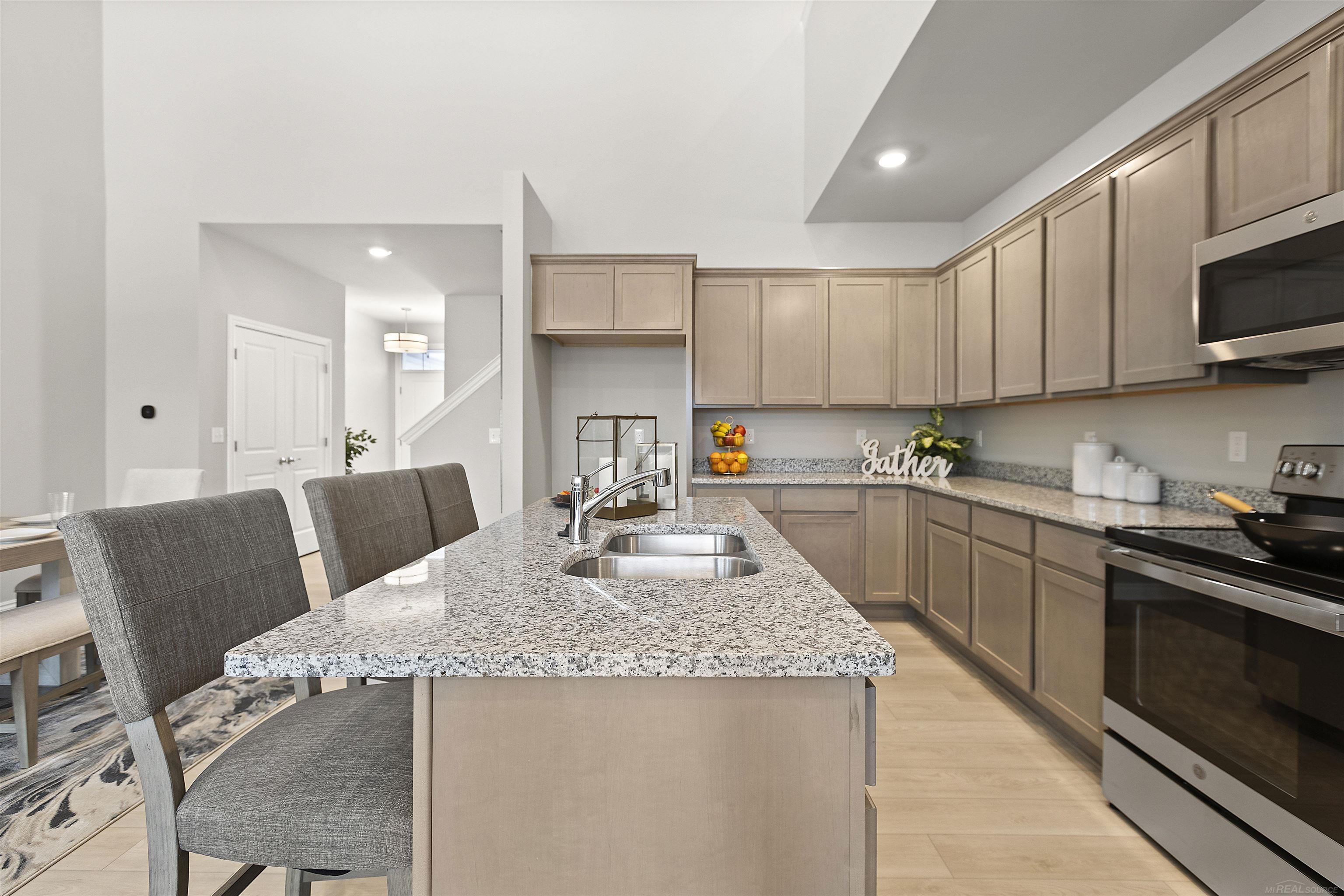 2250 Chase Drive Howell, MI 48855 - Photo 15 of 32 Kitchen