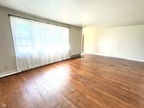 $229,900 | 1312 Rocky Ford Road, Columbus, IN 47203