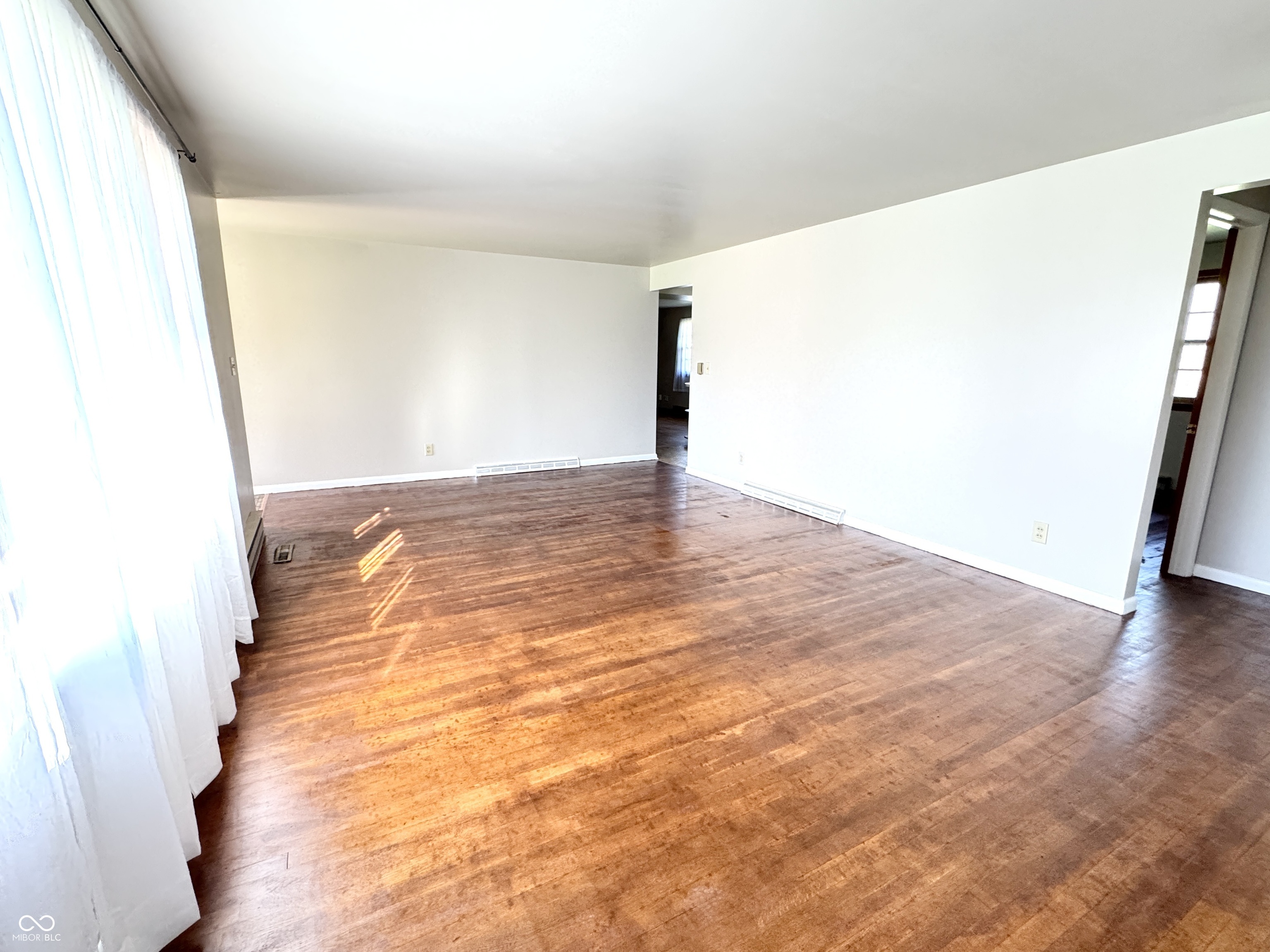 1312 Rocky Ford Road Columbus, IN 47203 - Photo 4 of 25