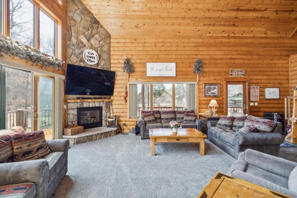 37111 Bunkhouse Road Crosslake, MN 56442 - Photo 11 of 29