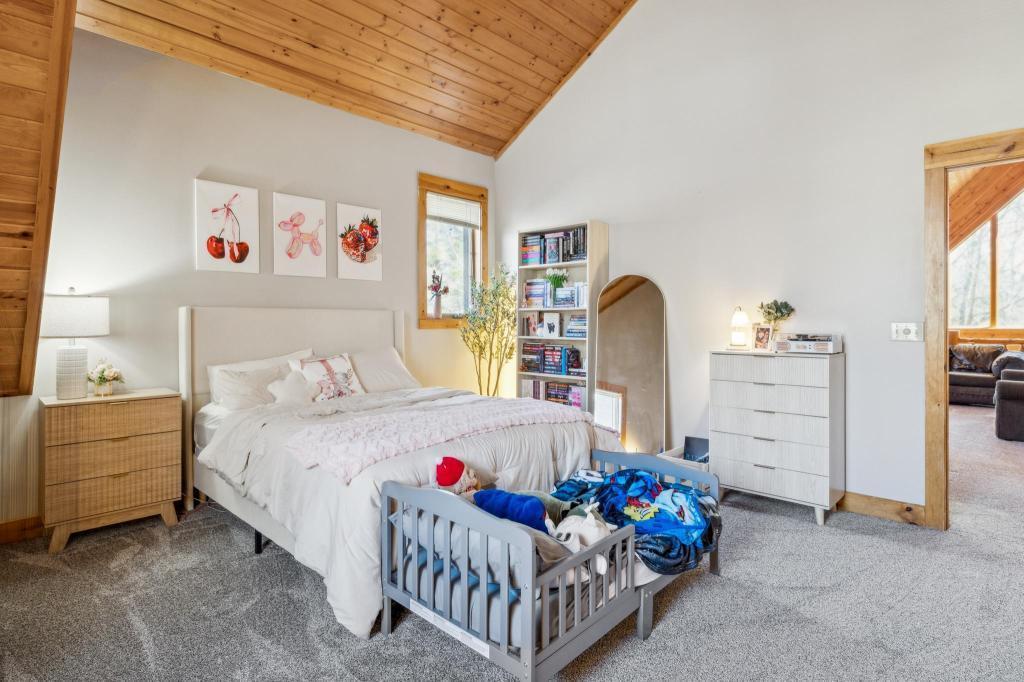 37111 Bunkhouse Road Crosslake, MN 56442 - Photo 15 of 29