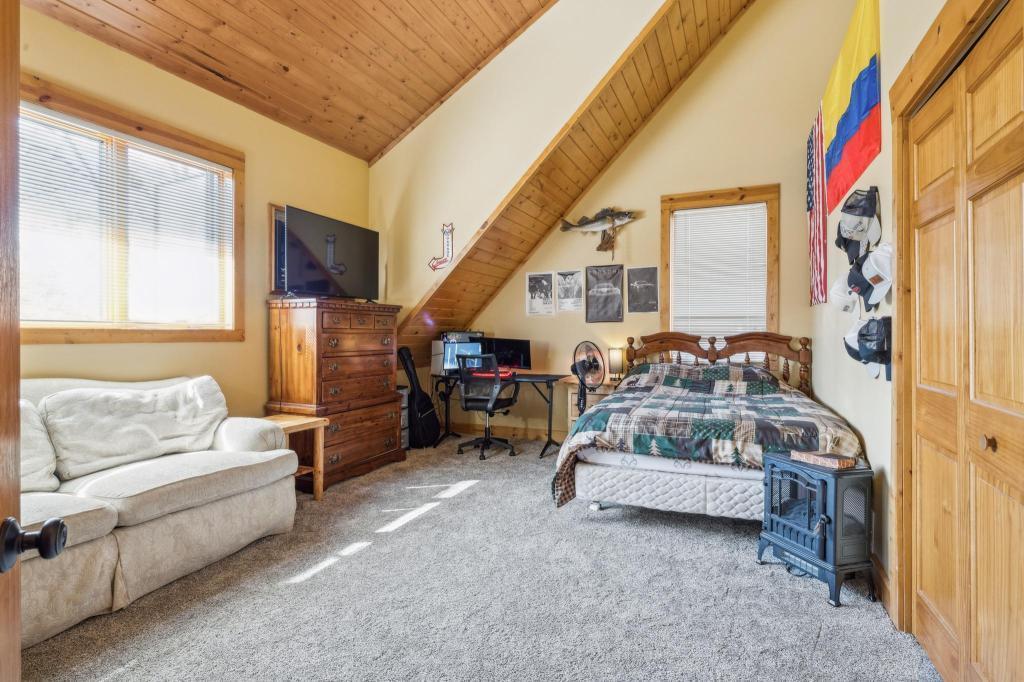 37111 Bunkhouse Road Crosslake, MN 56442 - Photo 16 of 29