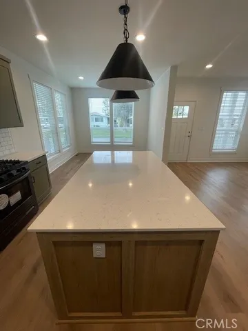 $195,000 | 2230 Lake Park Drive, Unit 133, San Jacinto, CA 92583