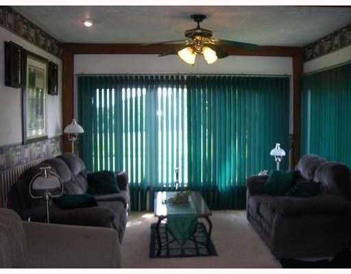 24 Carlisle Road Transfer, PA 16154 - Photo 10 of 18 Den/Family/Great Room.