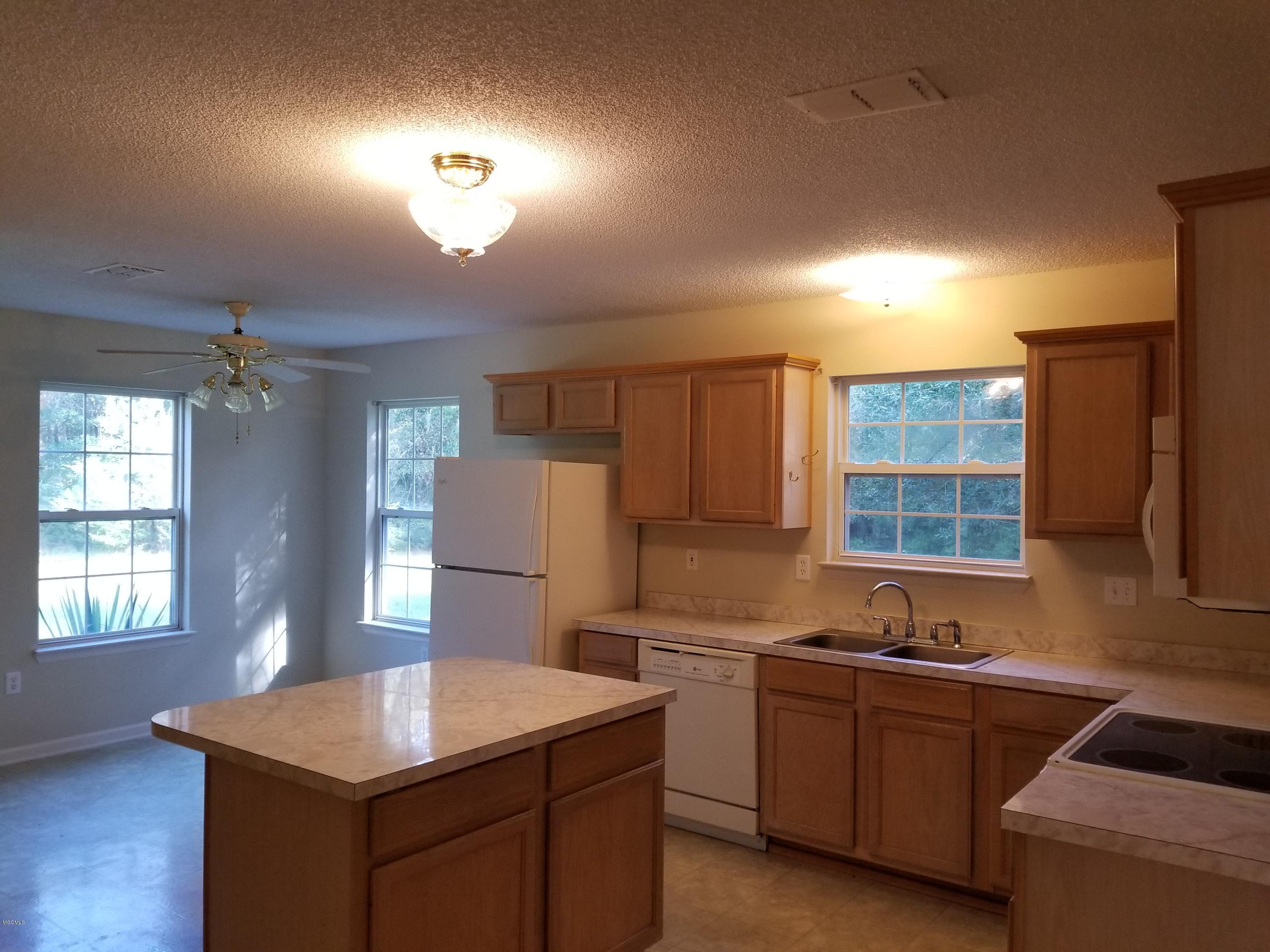 10411 Firetower Road Pass Christian, MS 39571 - Photo 6 of 12 20181024_094847