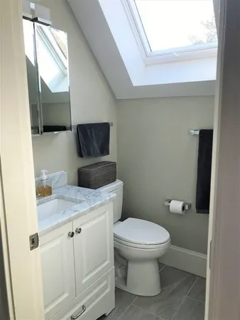 $4,500 | 27 Albion Street, Unit 3, Somerville, MA 02143