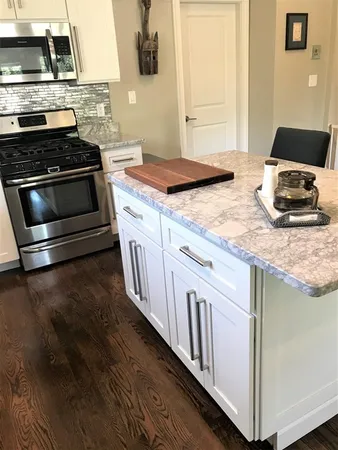 $4,500 | 27 Albion Street, Unit 3, Somerville, MA 02143