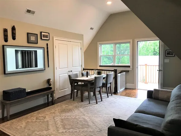 $4,500 | 27 Albion Street, Unit 3, Somerville, MA 02143