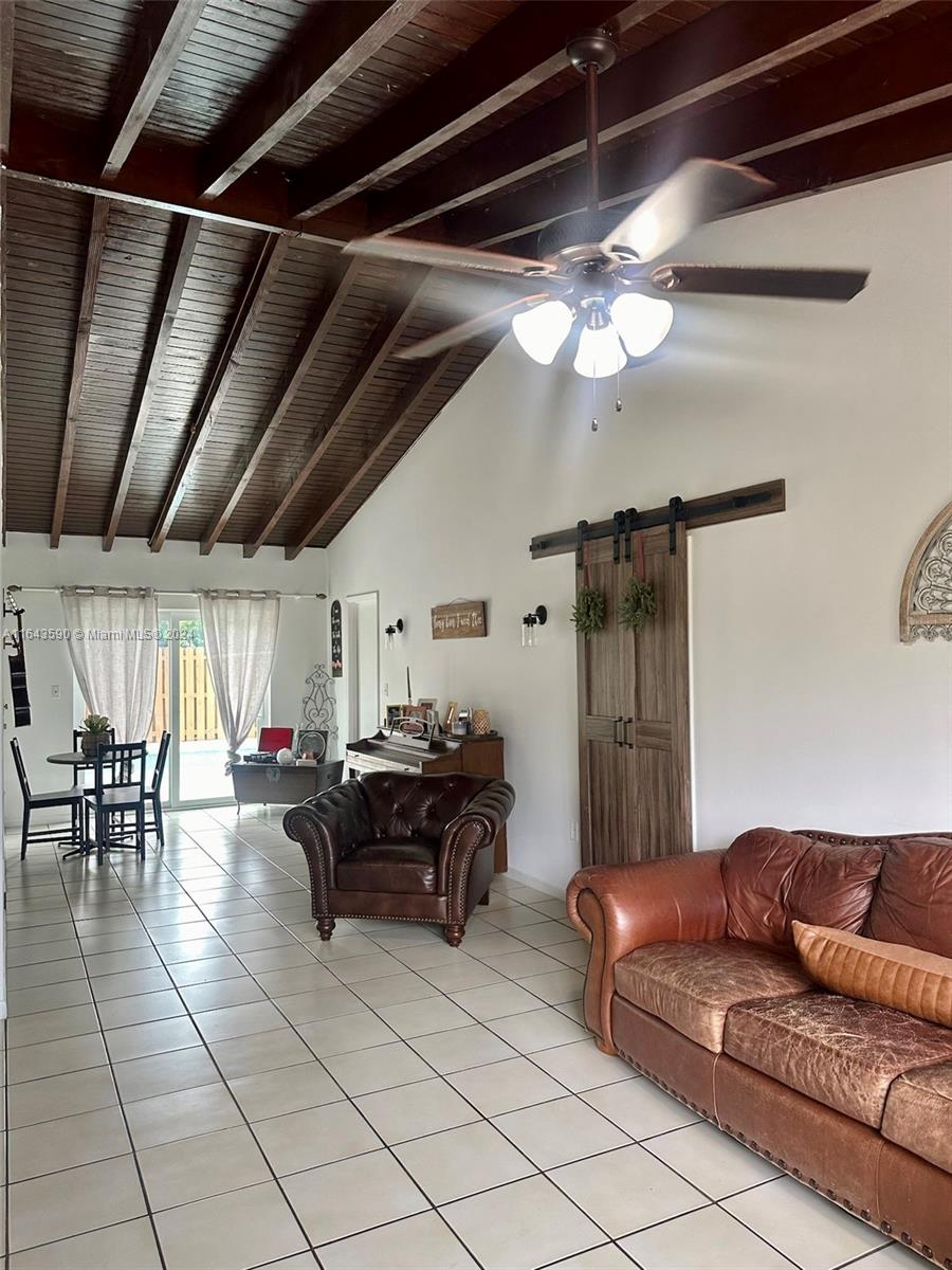 14200 Kendale Lakes Drive Miami, FL 33183 - Photo 16 of 21 a living room with furniture