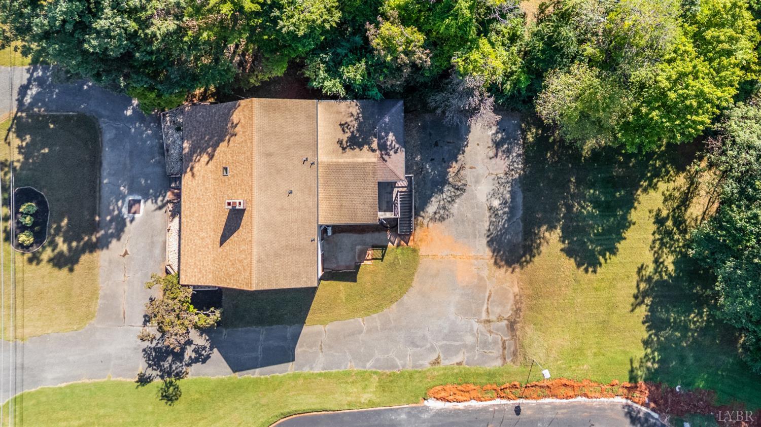 1139 Macon Loop Lynchburg, VA 24503 - Photo 11 of 63