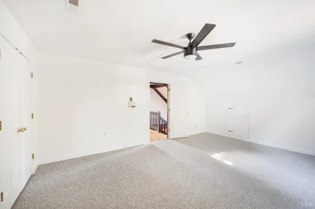 a view of an entryway