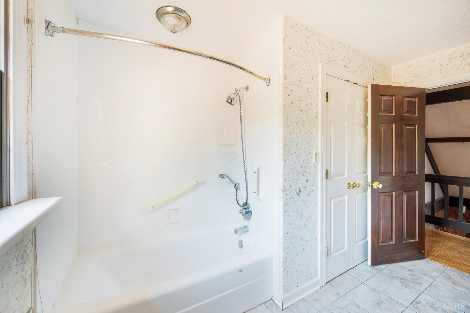 1139 Macon Loop Lynchburg, VA 24503 - Photo 37 of 63 a bathroom with a shower and a bath tub