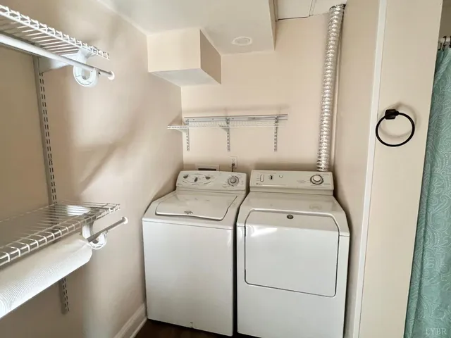 $399,900 | 1139 Macon Loop, Lynchburg, VA 24503