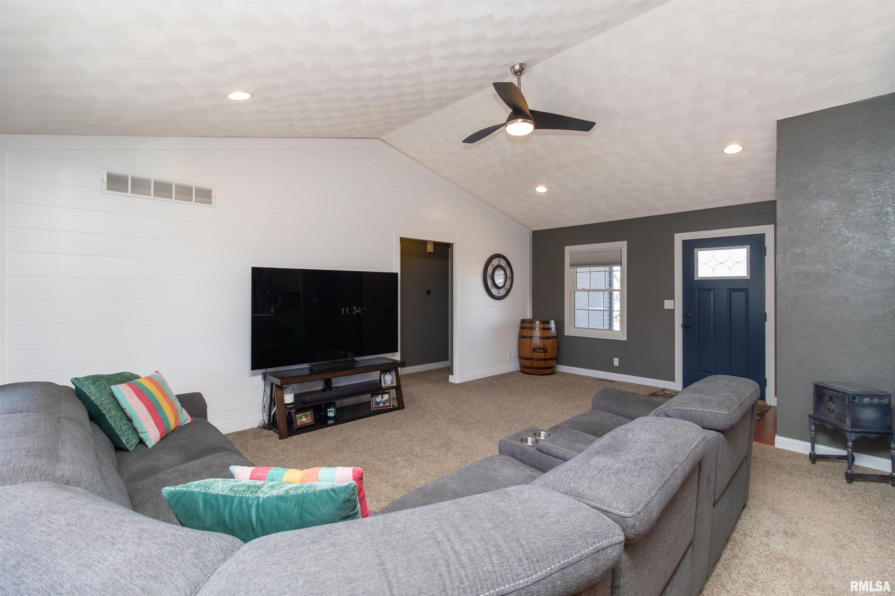 26 Osprey Court Pekin, IL 61554 - Photo 14 of 57
