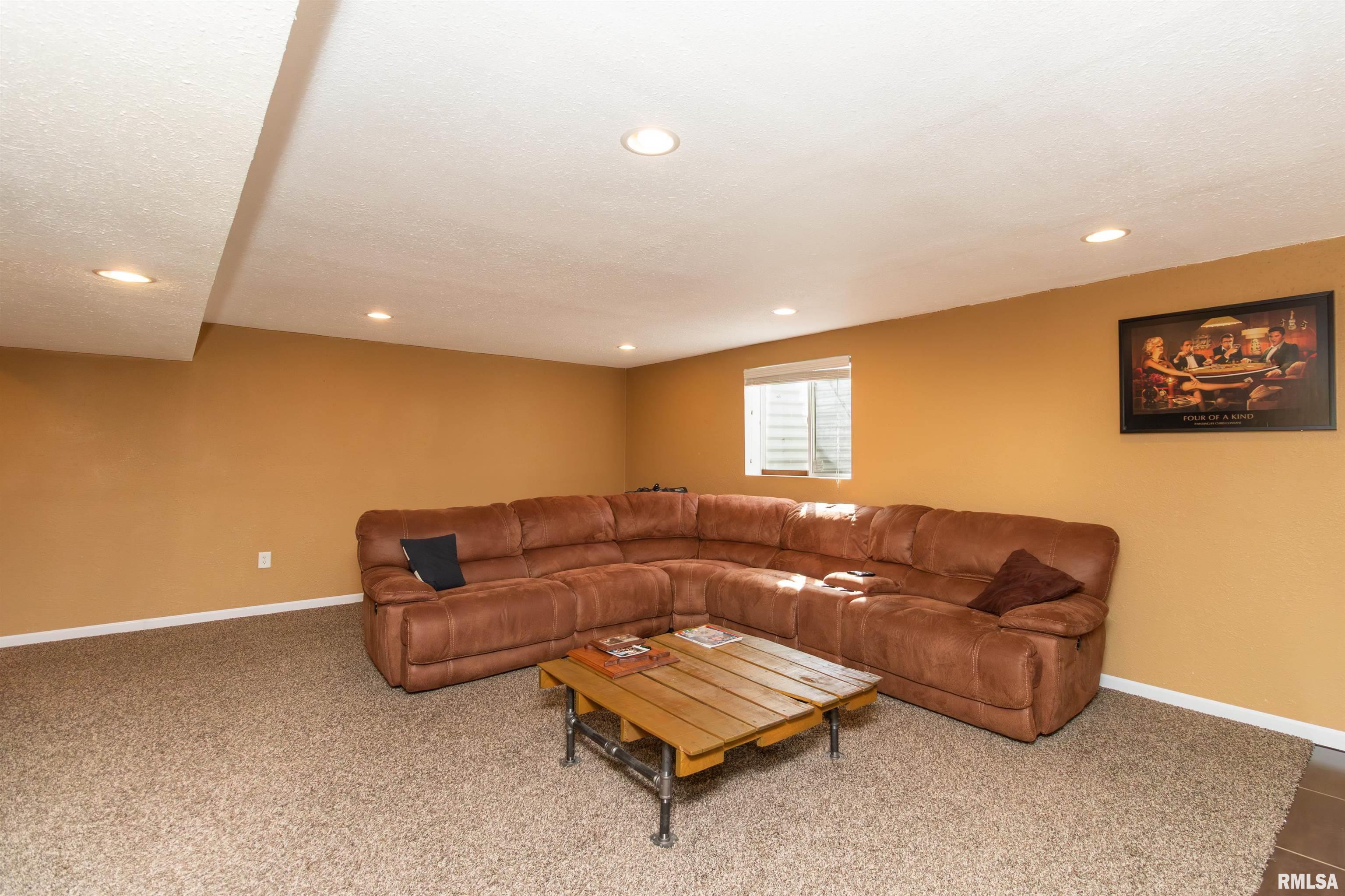 26 Osprey Court Pekin, IL 61554 - Photo 41 of 57