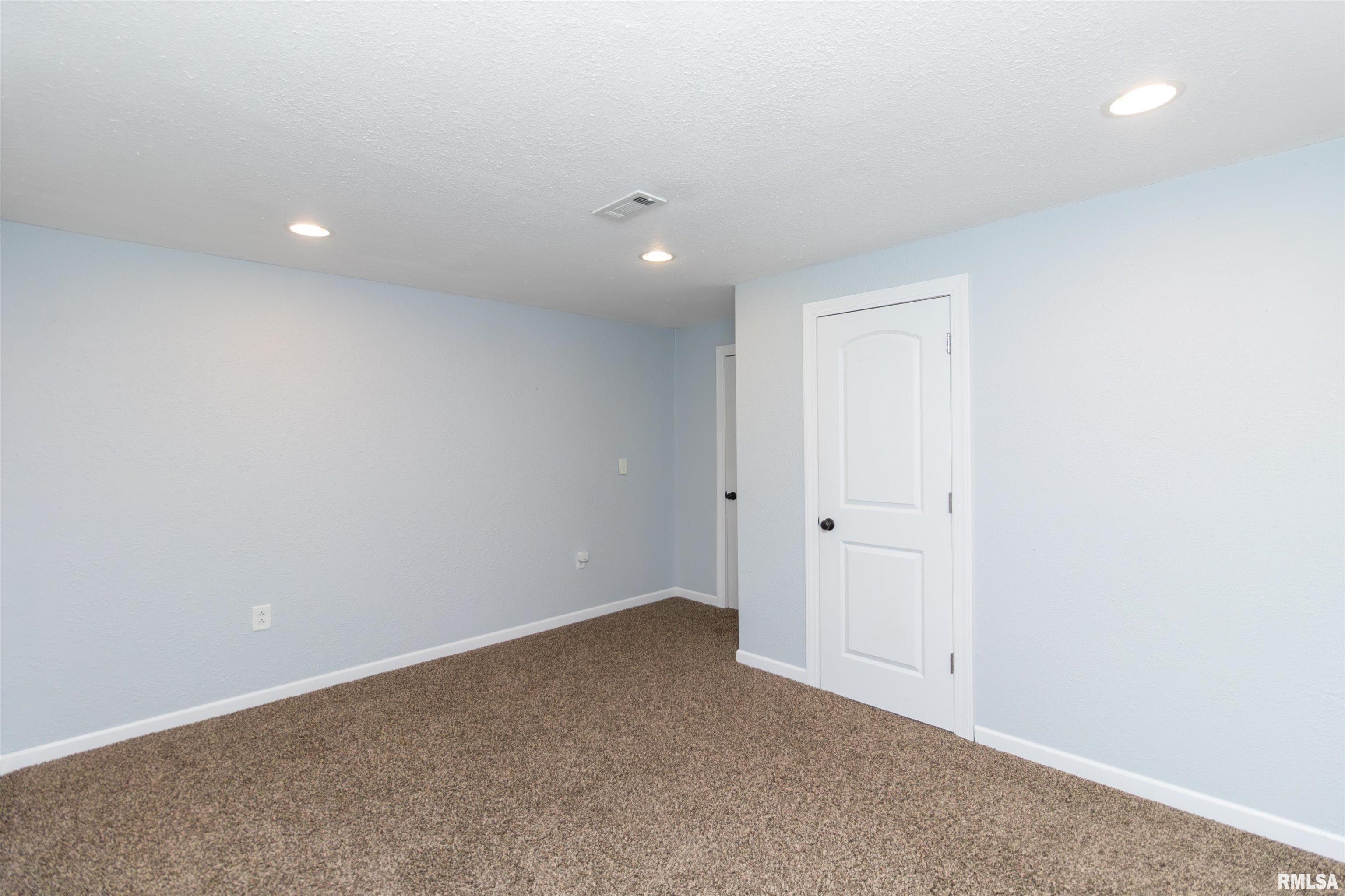 26 Osprey Court Pekin, IL 61554 - Photo 48 of 57