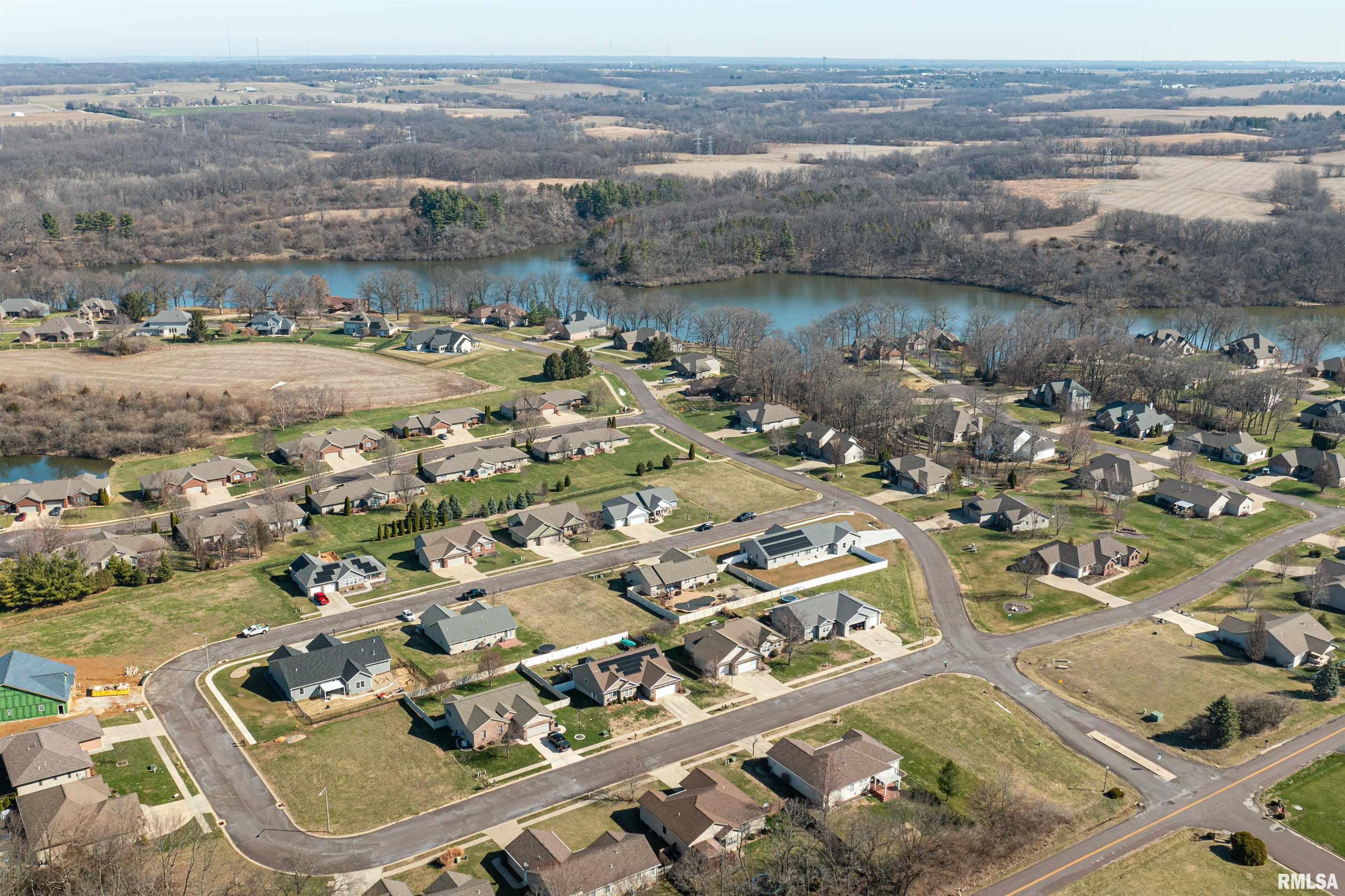 26 Osprey Court Pekin, IL 61554 - Photo 5 of 57